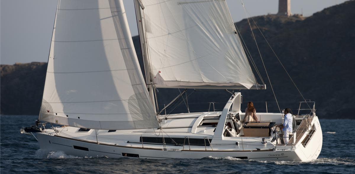 Boat Review: Beneteau Oceanis 41 - Sail Magazine
