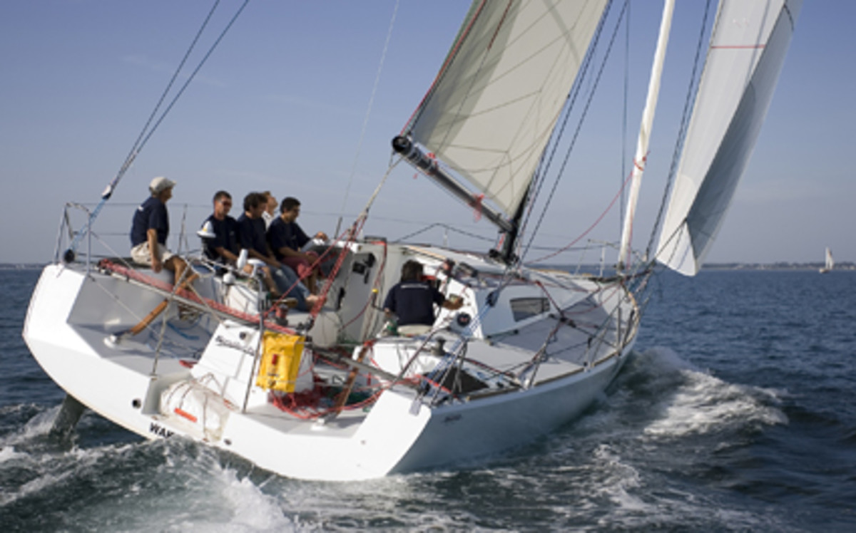 akilaria class 40 - sail magazine