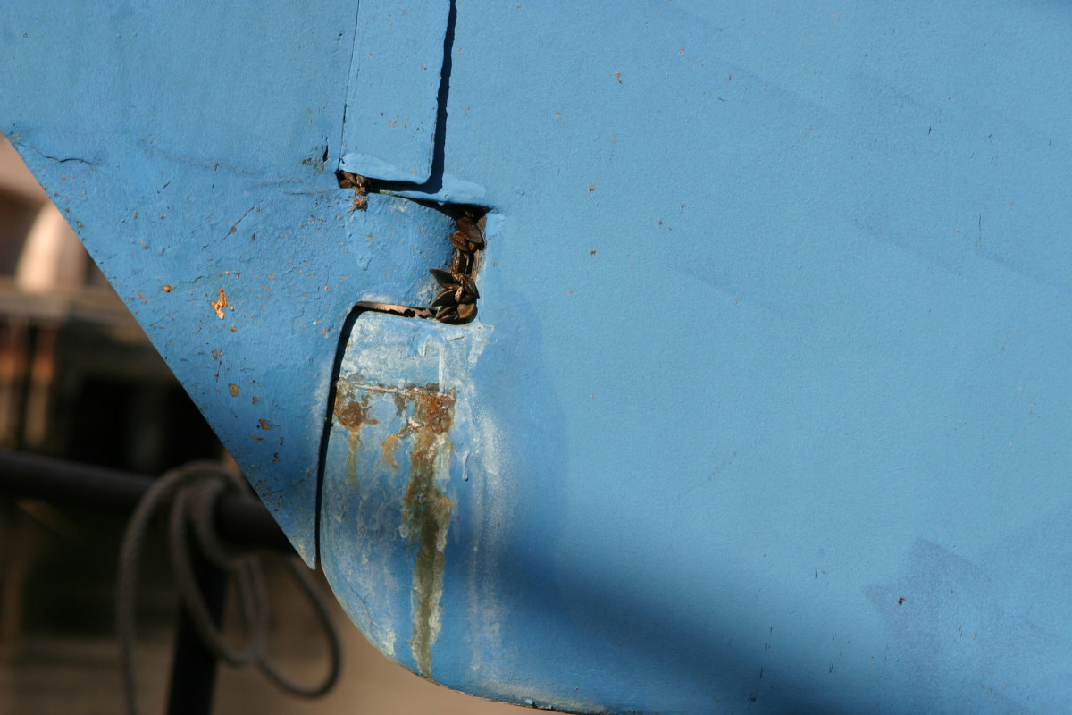 Water stains can be a sign that your rudder is waterlogged; delamination can follow