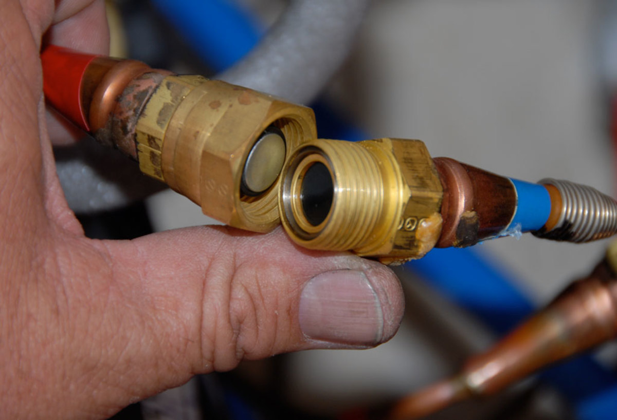 10. Quick-connect couplings are supposed to retain the refrigerant charge during assembly