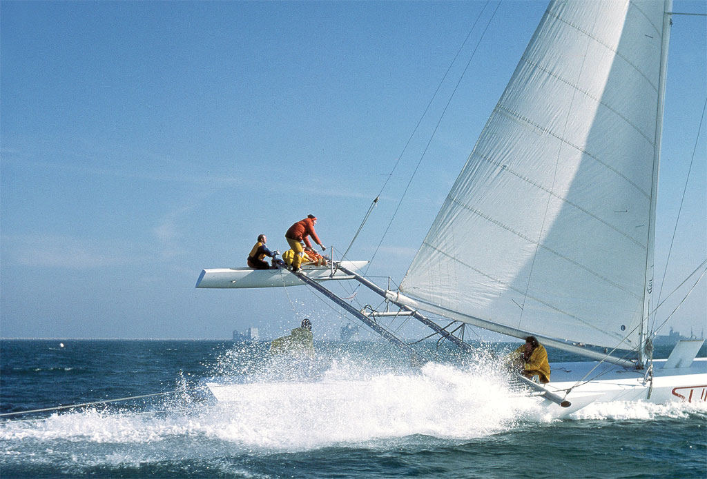 How to make a sailing catamaran with your own hands How to make a sailing catamaran with your own hands