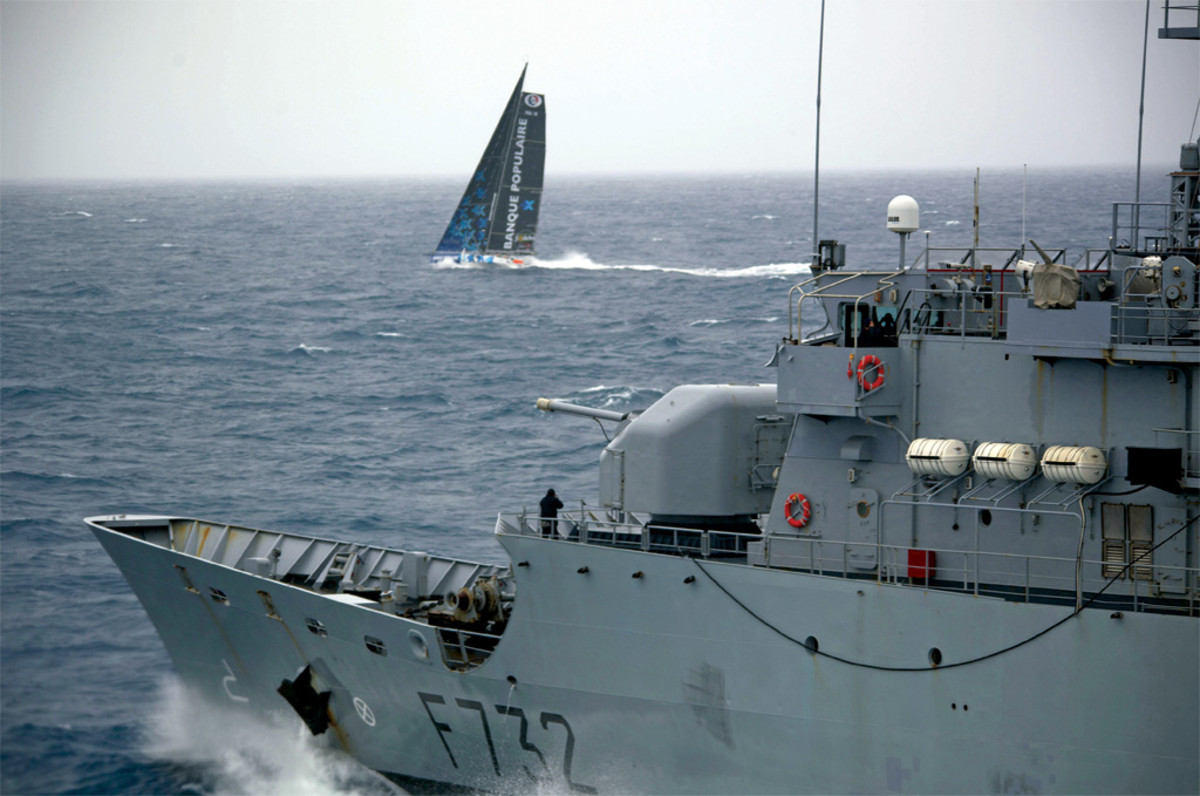The French frigate Nivôse shadows Banque Populaire VIII, deep in the Southern Ocean
