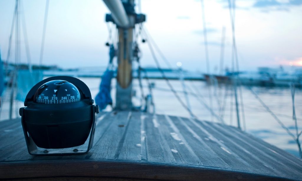 find your way out at sea with a compass