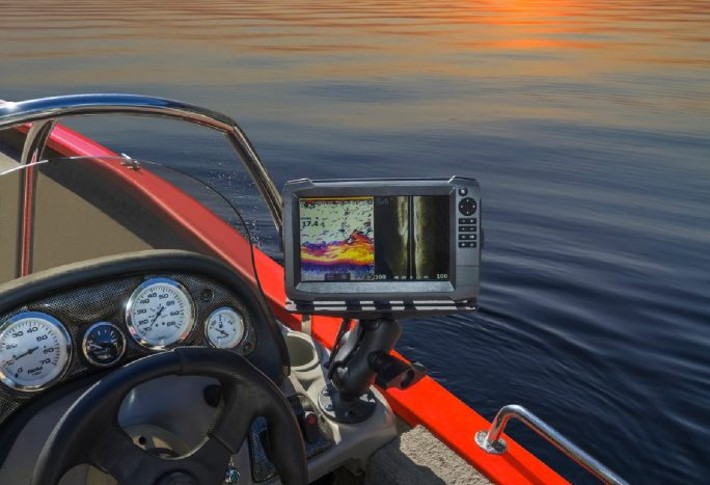 How to Track and Find Fish on a Garmin Electronic Fish Finder