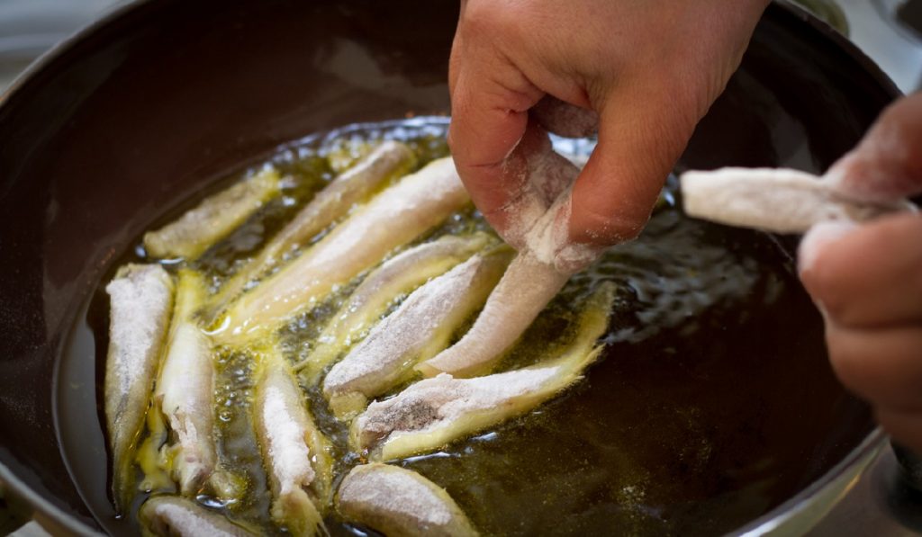 Here's Everything You'll Need to Fry Fish